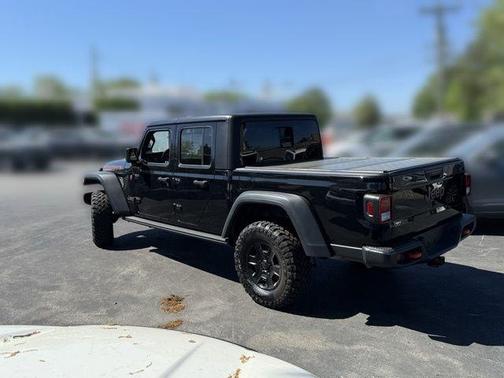 Black Clearcoat 2022 Jeep Gladiator Mojave 4x4