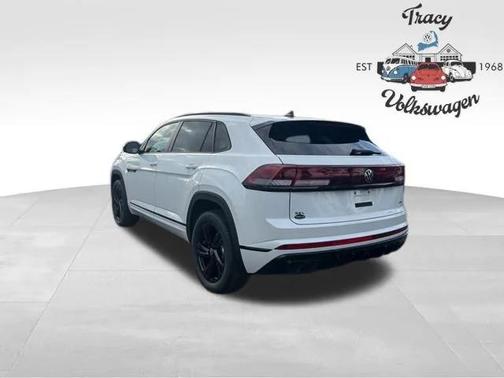 2026 Volkswagen Tiguan 2.0T SEL R-Line 4MOTION