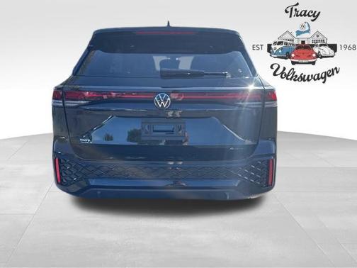 2025 Volkswagen Tiguan 2.0T SE R-Line Black 4MOTION