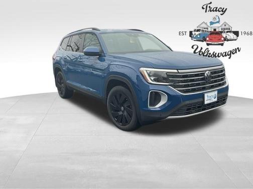 2025 Volkswagen Atlas 2.0T SE w/Technology 4MOTION