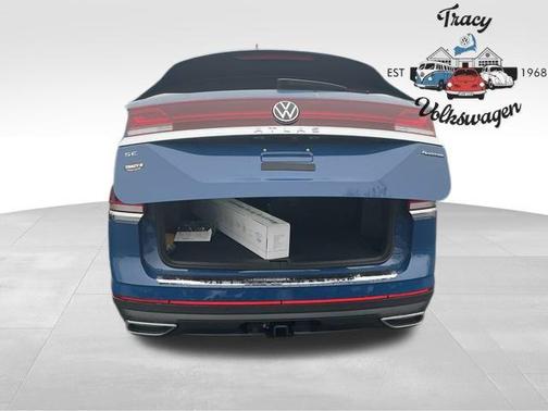 2025 Volkswagen Atlas 2.0T SE w/Technology 4MOTION