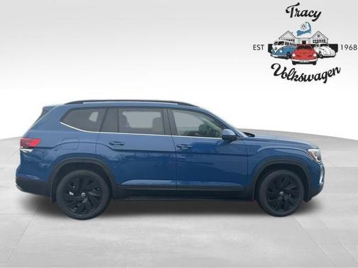 2025 Volkswagen Atlas 2.0T SE w/Technology 4MOTION