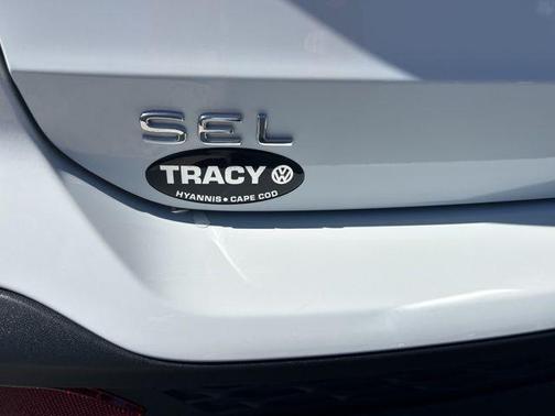 2024 Volkswagen Taos 1.5T SEL