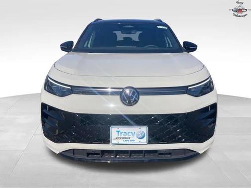 2026 Volkswagen Tiguan 2.0T SE R-Line Black 4MOTION