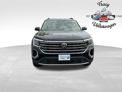 2025 Volkswagen Atlas 2.0T SE w/Technology 4MOTION