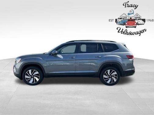 2025 Volkswagen Atlas 2.0T SE w/Technology 4MOTION