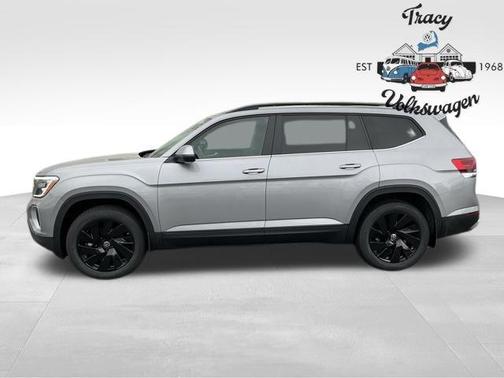 2025 Volkswagen Atlas 2.0T SE w/Technology 4MOTION