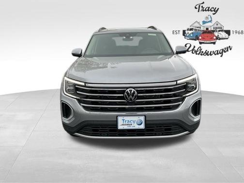2025 Volkswagen Atlas 2.0T SE w/Technology 4MOTION