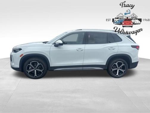 2025 Volkswagen Tiguan 2.0T SE 4MOTION