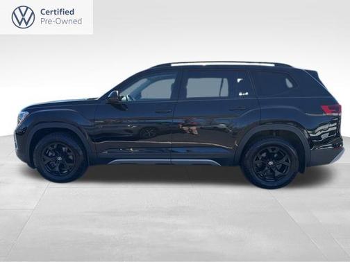 Deep Black 2024 Volkswagen Atlas 2.0T SEL