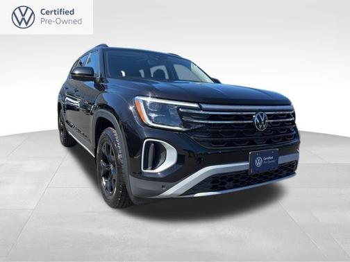 Deep Black 2024 Volkswagen Atlas 2.0T SEL