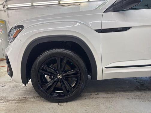 2022 Volkswagen Atlas 3.6L SEL