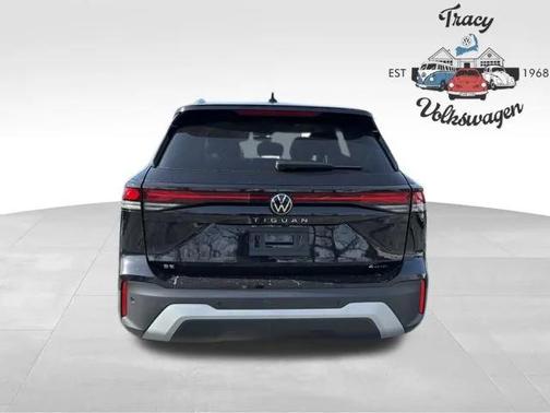 2026 Volkswagen Tiguan 2.0T SE 4MOTION