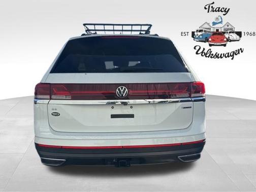 2025 Volkswagen Atlas 2.0T SE w/Technology 4MOTION