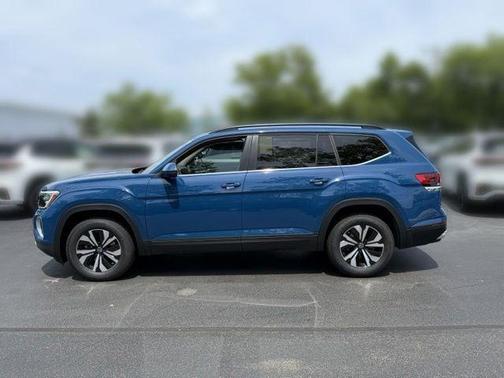 Mountain Lake Blue 2026 Volkswagen Atlas 2.0T SE