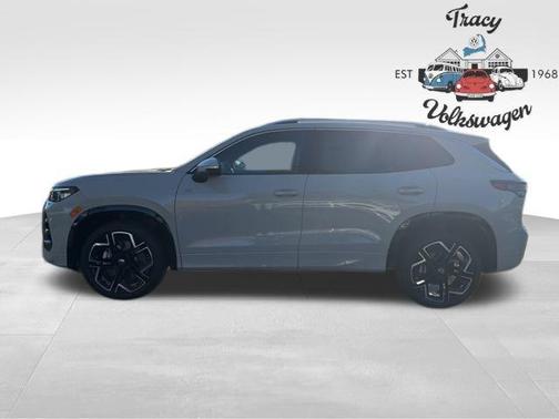 2026 Volkswagen Tiguan SE R-Line