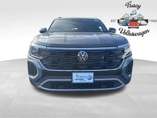 2026 Volkswagen Atlas Cross Sport 2.0T SEL
