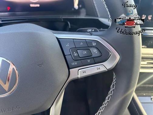 2026 Volkswagen Atlas Cross Sport 2.0T SEL