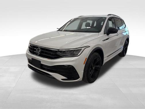 2024 Volkswagen Tiguan 2.0T SE R-Line Black 4MOTION