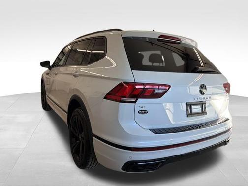 2024 Volkswagen Tiguan 2.0T SE R-Line Black 4MOTION