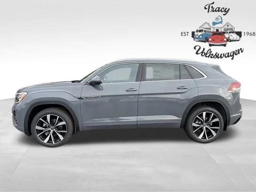 2026 Volkswagen Atlas Cross Sport 2.0T SEL Premium