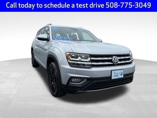 Reflex Silver Metallic 2019 Volkswagen Atlas 3.6L SEL