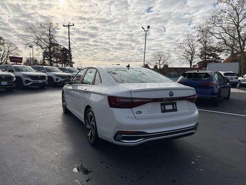 2025 Volkswagen Jetta 1.5T SEL