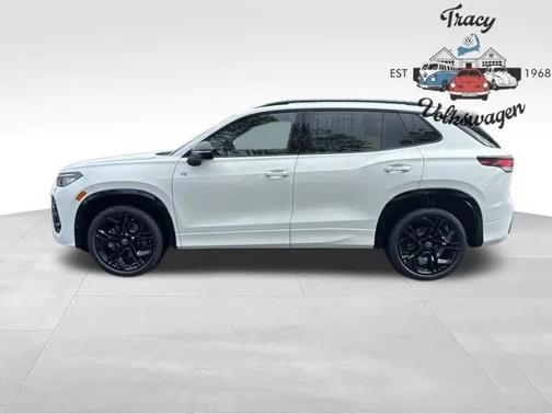 2025 Volkswagen Tiguan 2.0T SE R-Line Black 4MOTION