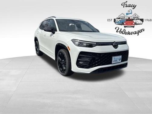 2025 Volkswagen Tiguan 2.0T SE R-Line Black 4MOTION