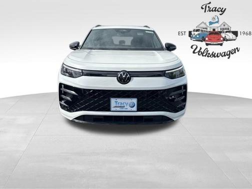 2025 Volkswagen Tiguan 2.0T SE R-Line Black 4MOTION