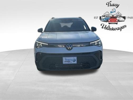 2025 Volkswagen Taos 1.5T SE Black