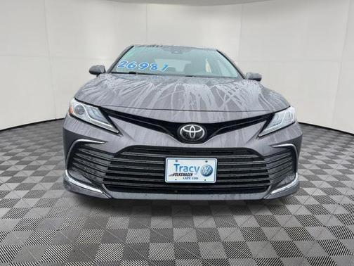 Predawn Gray Mica 2022 Toyota Camry XLE