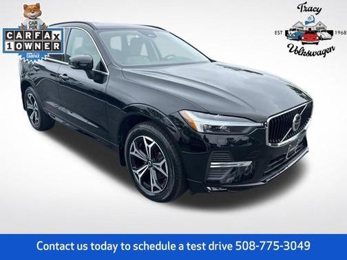 2022 Volvo XC60 B5 Momentum