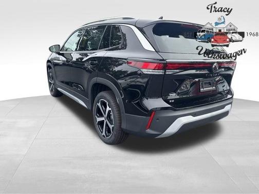 2025 Volkswagen Tiguan 2.0T SE 4MOTION