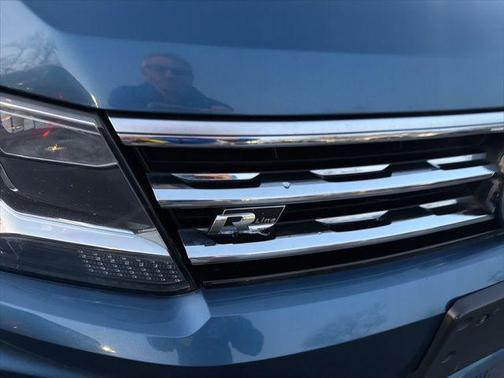 2019 Volkswagen Tiguan 2.0T SEL R-Line 4MOTION