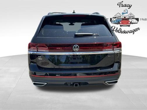 2025 Volkswagen Atlas 2.0T SE w/Technology 4MOTION