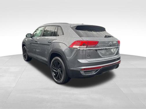 2022 Volkswagen Atlas Cross Sport 2.0T SE w/Technology 4MOTION