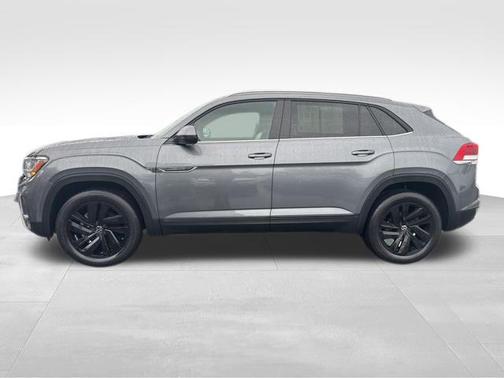 2022 Volkswagen Atlas Cross Sport 2.0T SE w/Technology 4MOTION