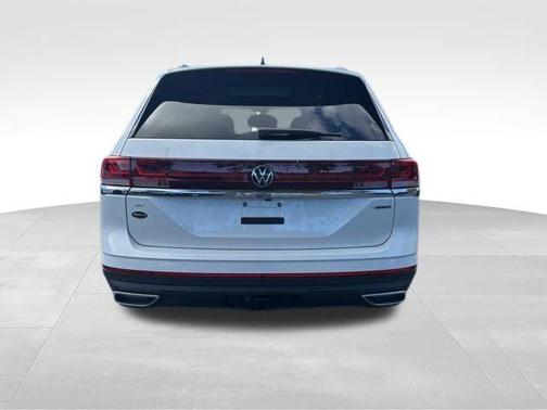 2026 Volkswagen Atlas 2.0T SE w/Technology 4MOTION