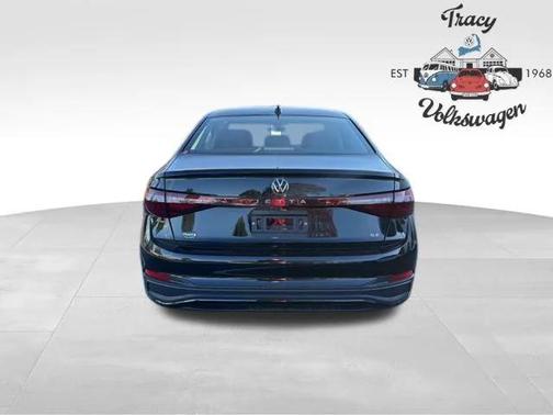 2026 Volkswagen Jetta 1.4T SE