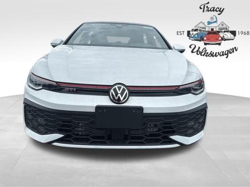 2025 Volkswagen Golf GTI 2.0T SE DSG