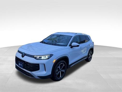 2025 Volkswagen Tiguan 2.0T SE 4MOTION