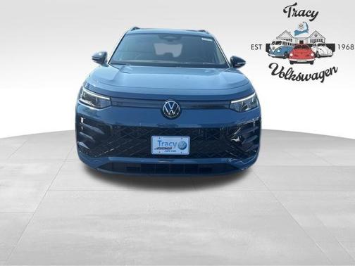 2025 Volkswagen Tiguan 2.0T SE R-Line Black 4MOTION