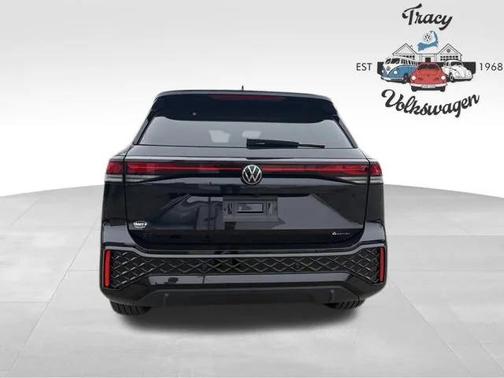 2026 Volkswagen Tiguan 2.0T SE R-Line Black 4MOTION