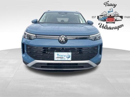 2025 Volkswagen Tiguan 2.0T SE 4MOTION