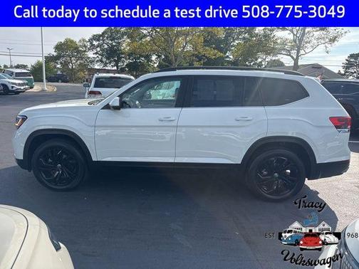 2022 Volkswagen Atlas 3.6L SE w/Technology