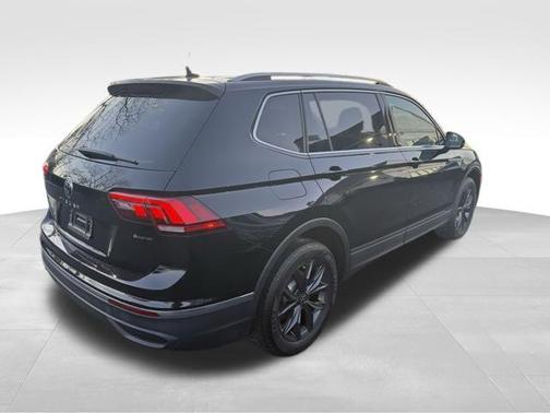 2022 Volkswagen Tiguan 2.0T SE 4MOTION