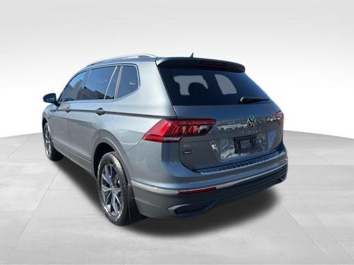 2024 Volkswagen Tiguan 2.0T SE 4MOTION