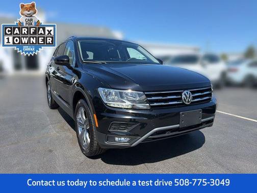 Deep Black 2020 Volkswagen Tiguan 2.0T SEL