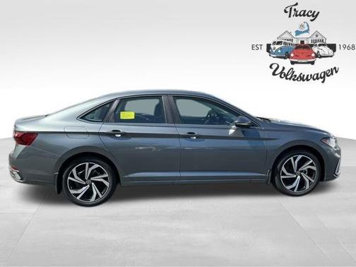 2025 Volkswagen Jetta 1.5T SEL